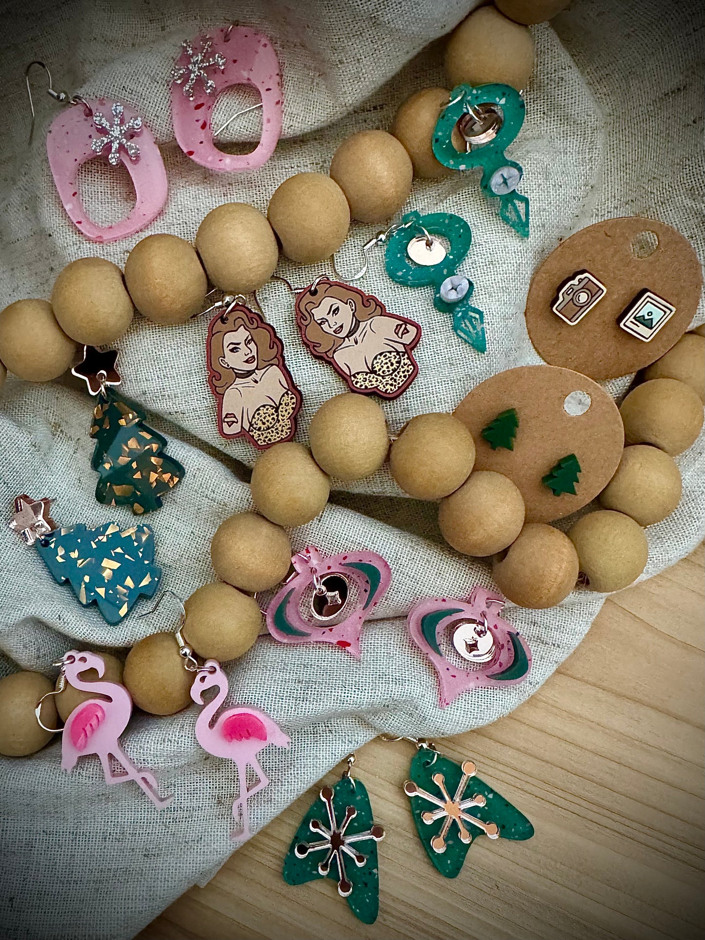 Vintage Holiday Glitz Collection